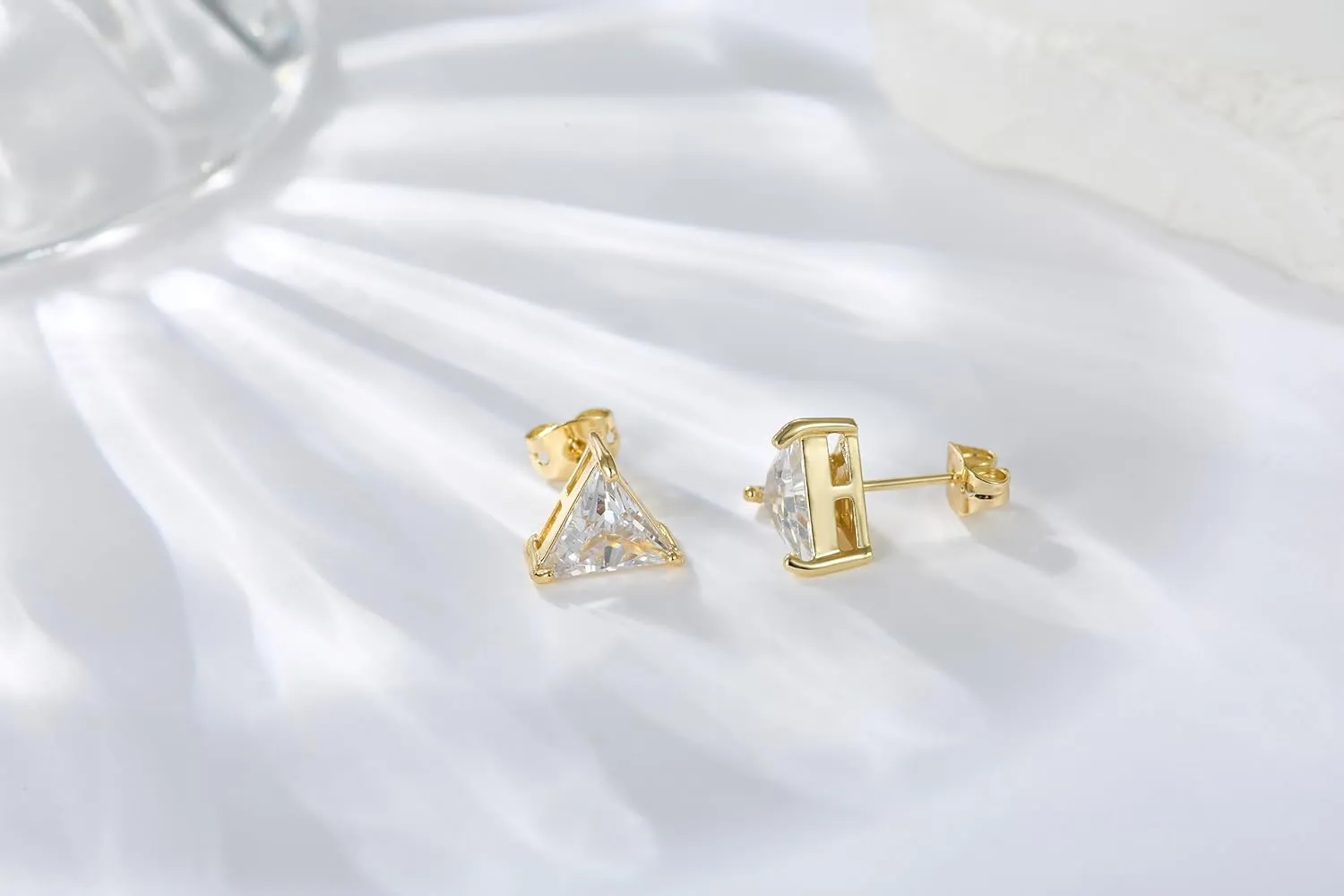 14k Brass and diamond Stud Earrings 0.04oz Round Cut Solitaire Simulated Diamond Stud For Women