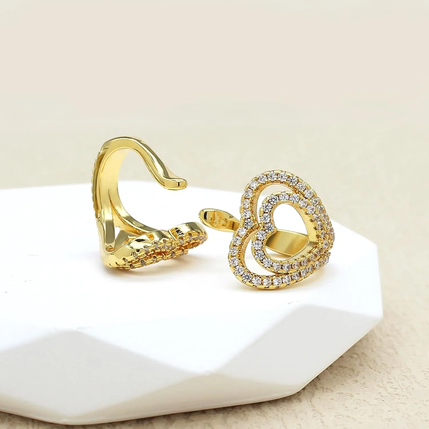 14K gold-plated cuffs and earrings with luxurious feathers, stars, butterflies, design INS minimalist and exquisite ear bone clip, inlaid with zircon, no ear holes, low allergenicity
