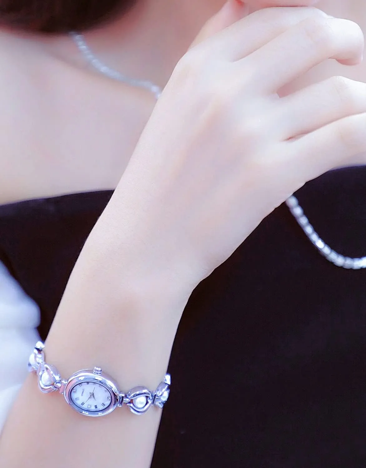 ADSBIAOYE Elegant Pearl Women's Dress Watch Fashion Oval dial Gift Women's Waterproof Watch