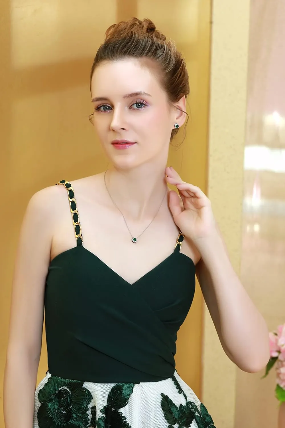 B. BRILLIANT Emerald Necklace for Women Sterling Silver Simulated Green Gemstone & White Topaz Round Halo Slide Pendant for Bridesmaids Gift Summer Fashion Trendy