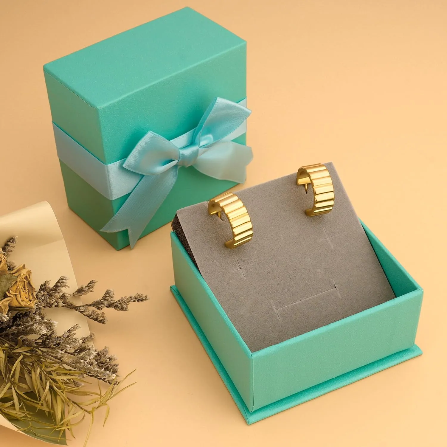 Chunky Gold Earrings for Women,18K Gold Plated Statement Geometric Earrings Hypoallergenic Hoop Earrings for Women