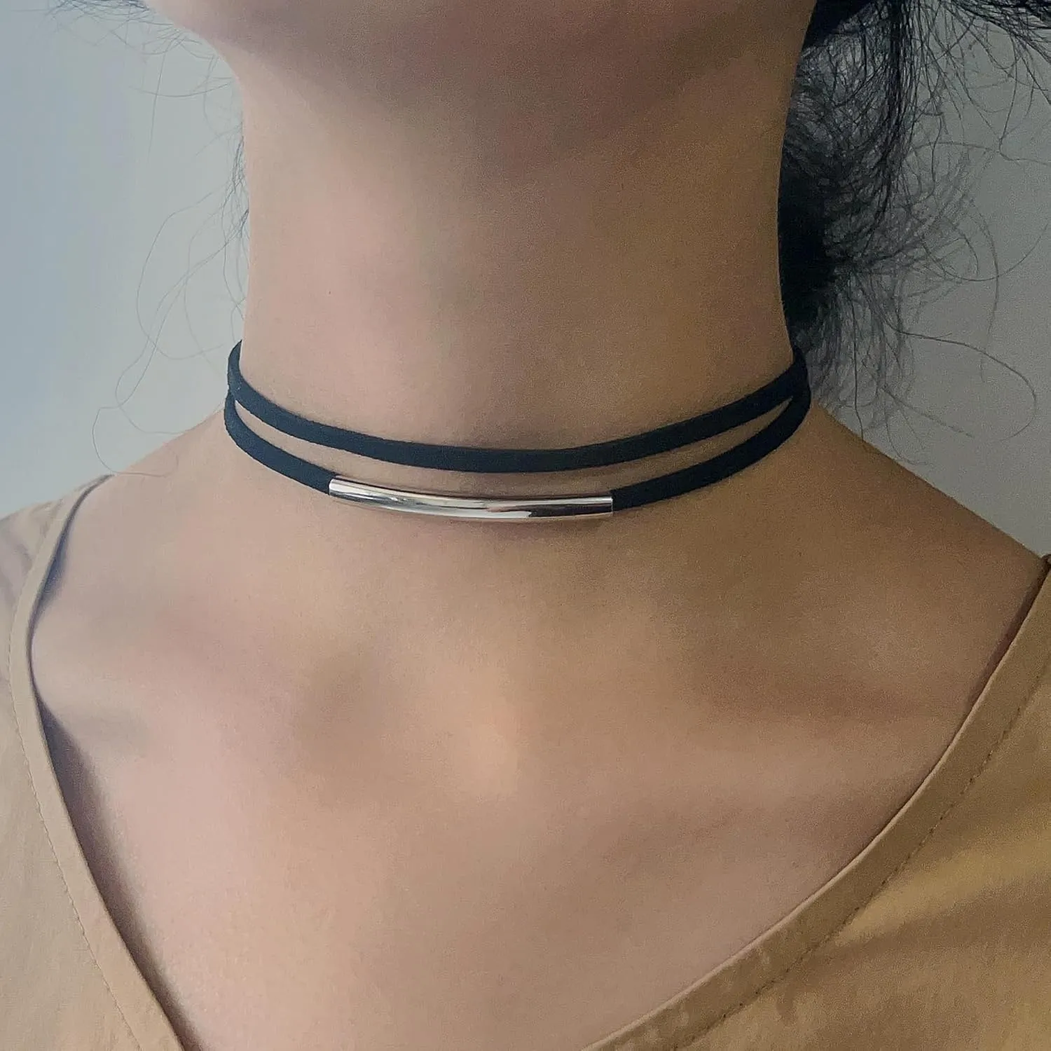 CJIAYUJEW Black Choker Necklaces for Women Adjustable Layered Necklaces Statement Velvet Leather Collar Necklace,Choker Goth Jewelry Gifts for Women