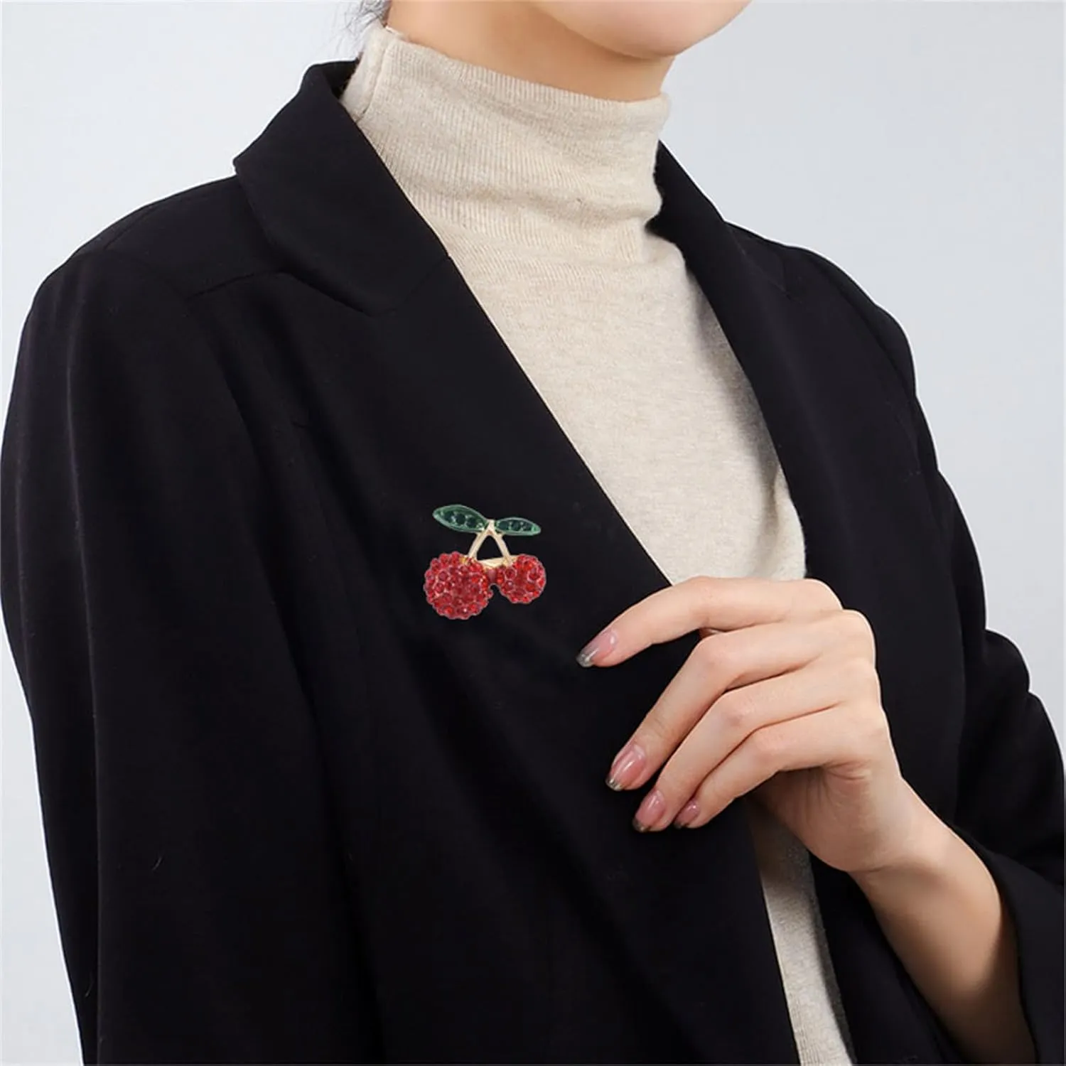 coadipress Red Cherry Fruit Brooch for Women Fashion Dainty Rhinestone 3D Cherry Brooch Pin Delicate Birthday Party Chic Accessory Jewelry