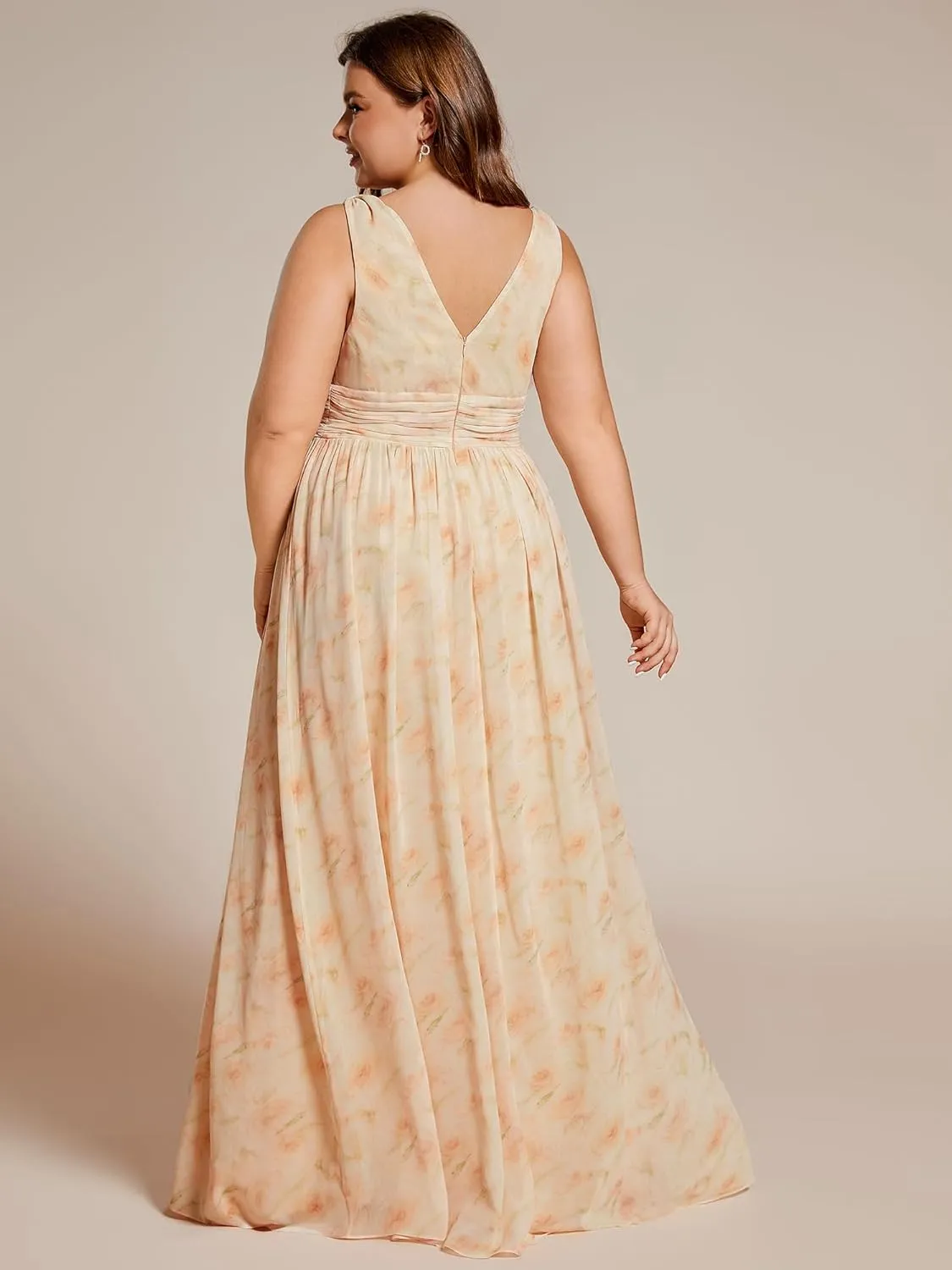 Ever-Pretty V Neck Sleeveless Pleated Chiffon Maxi Plus Size Formal Dresses for Women Bridesmaid Dresses 09016-DA