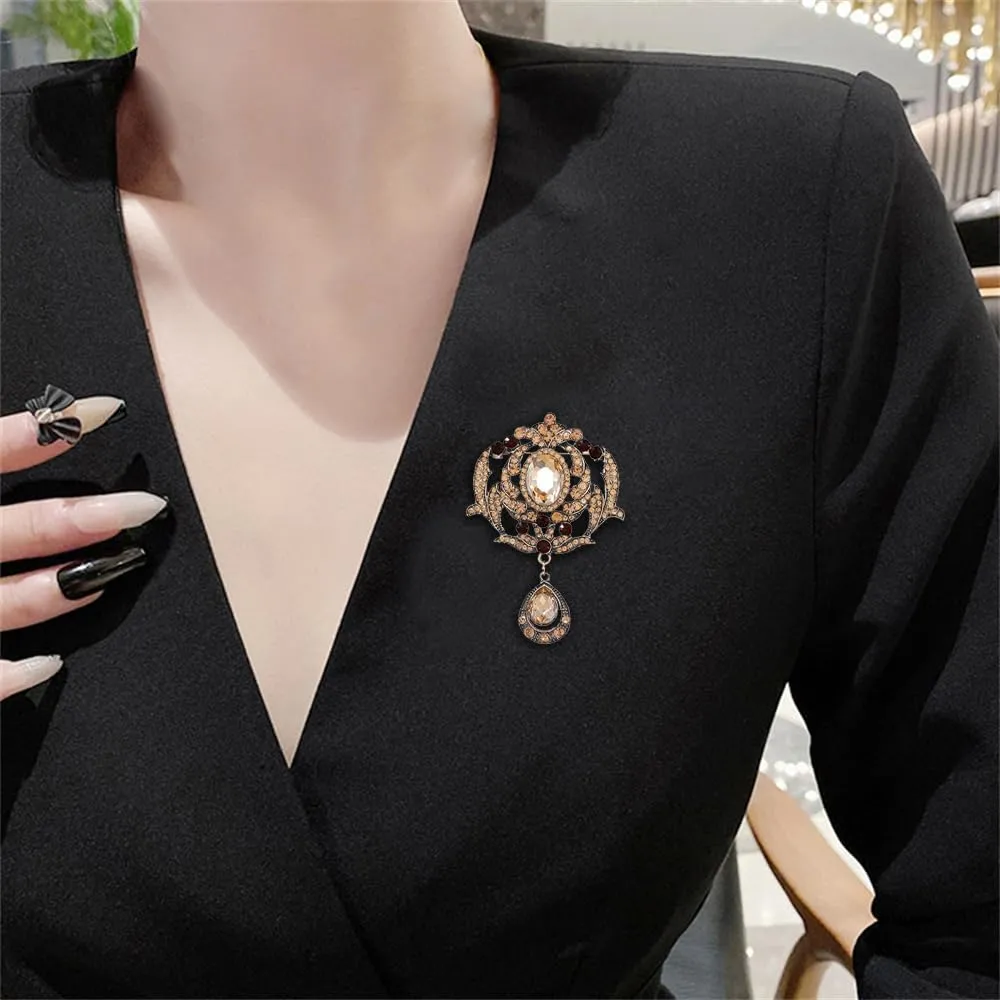 Exquisite Wedding Crystal Teardrop Brooch Pin for Women Bridal Elegant Big Rhinestone Charms Drop Broach Lapel Corsage Delicate Birthday Ceremony Bouquet Costume Accessories