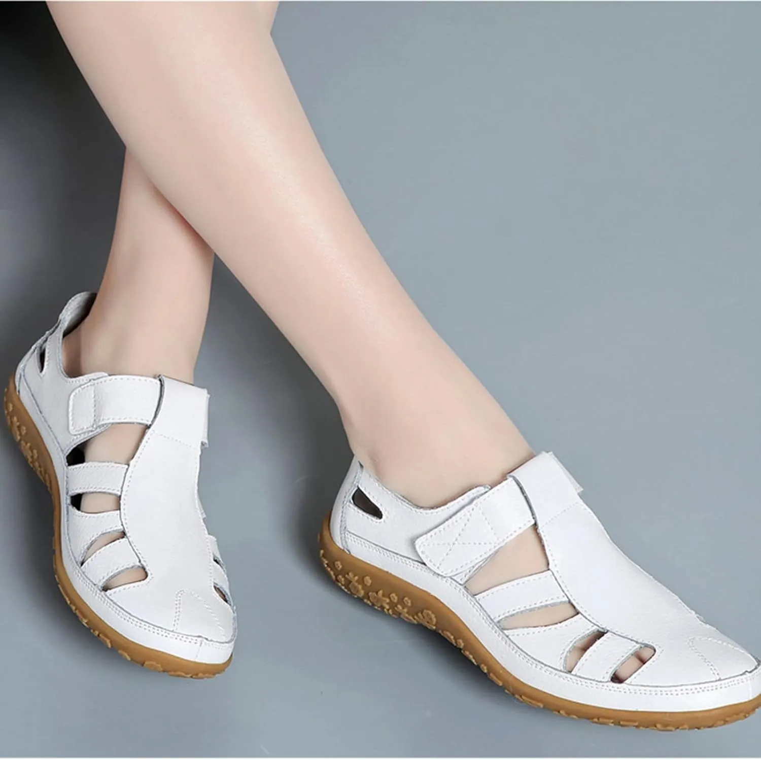 Fisherman Sandals for Women 2025 Summer Casual Closed Toe Leather Sandals Non-Slip Sole Hollow Out Walking Sandal Magic Tape Soft Sole Orthopedic Beach Shoes Outdoor Activities Shoes