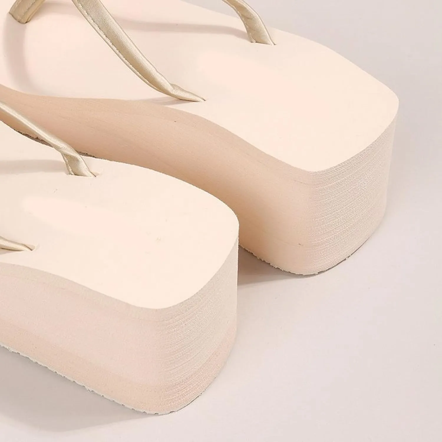 Flip Flops for Women with Arch Support Women's Fashion Slope Heel Thick Bottom Heightening Solid Color Spring And Summer Beach A Foot Stirrup Flip Flops