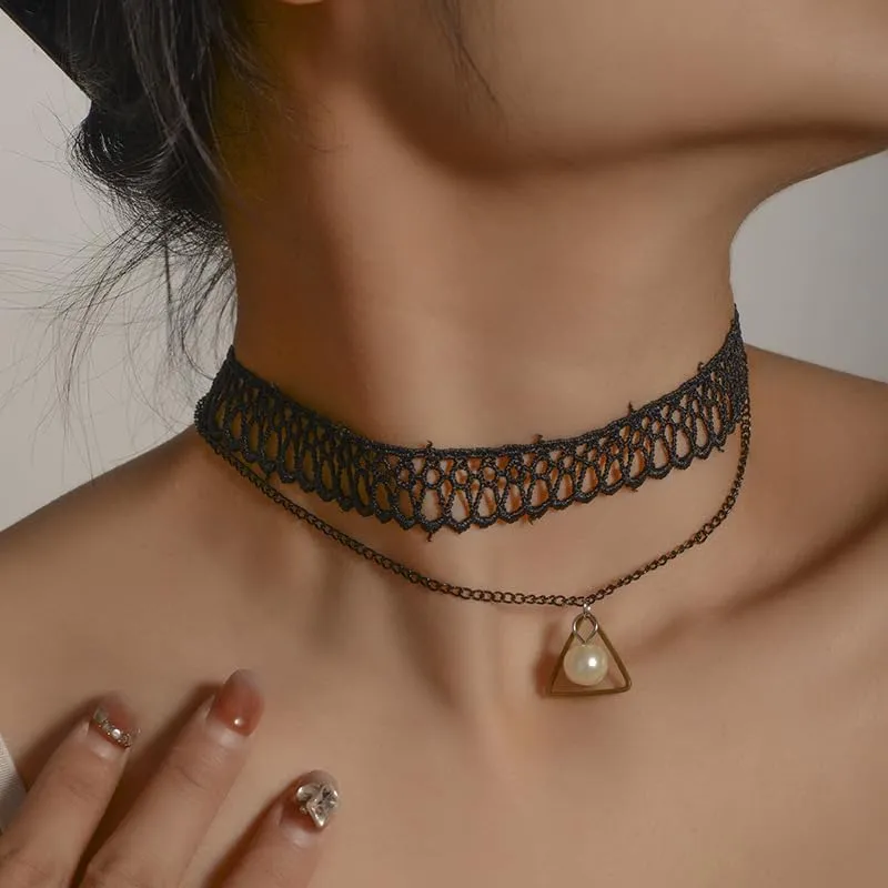 Gothic Black Lace Choker Necklace with Crystal Tassel Ruby Gemstone Charm Pendant Collar Necklace White Lace Bridal Accessories Halloween Punk Costume Jewelry