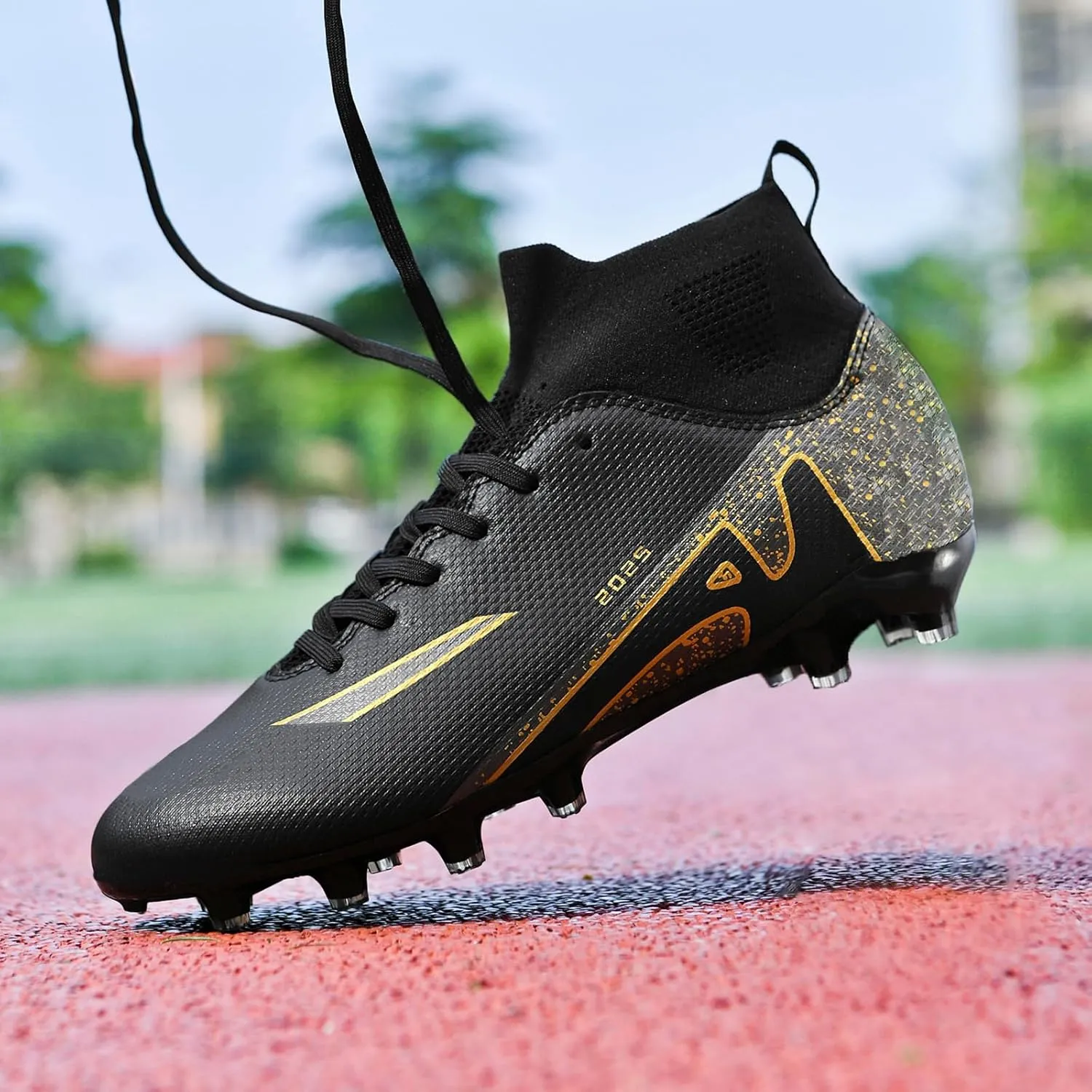 HHY Men's Soccer Shoes Football Cleats with Lace-Up High-Tops Non-Slip Spikes