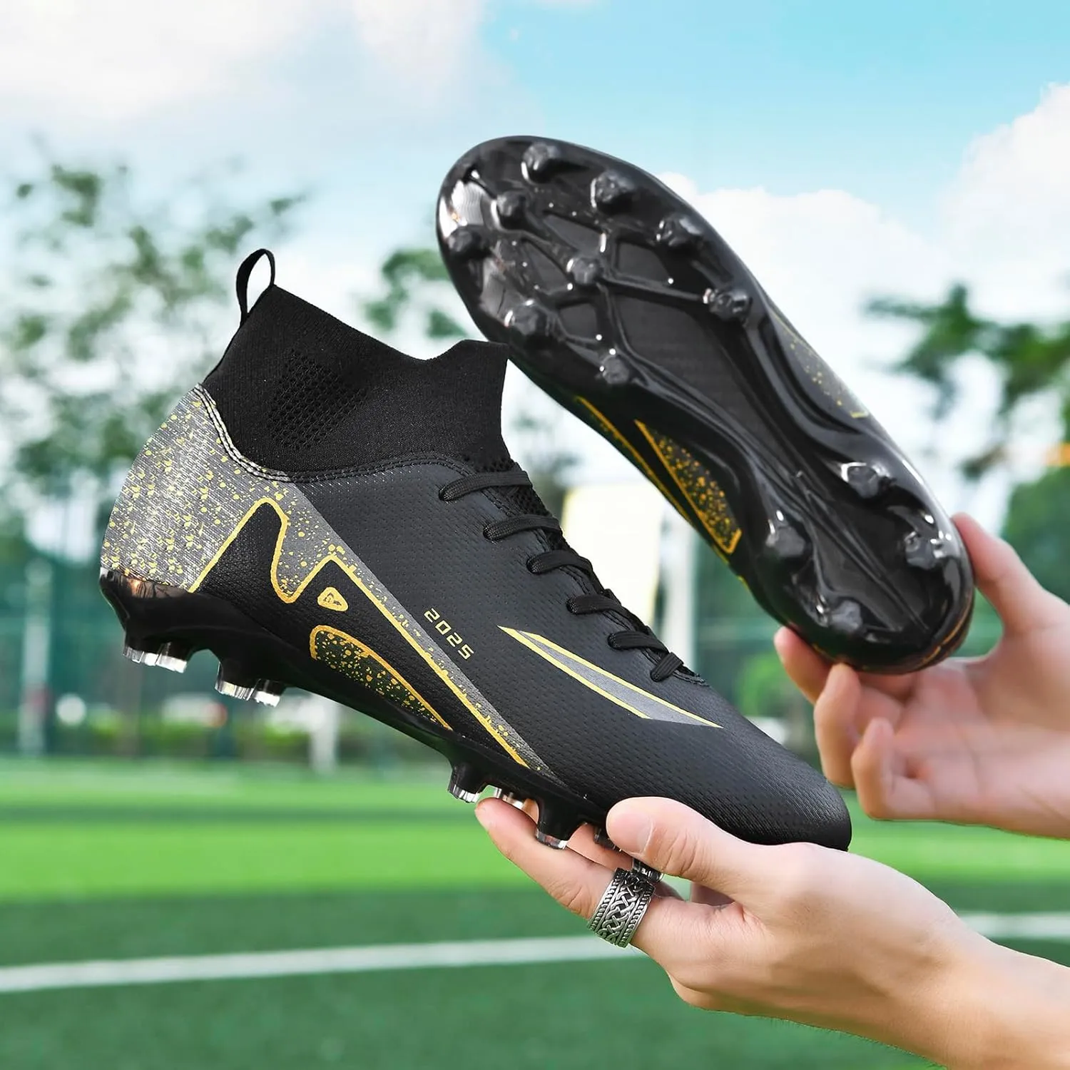HHY Men's Soccer Shoes Football Cleats with Lace-Up High-Tops Non-Slip Spikes