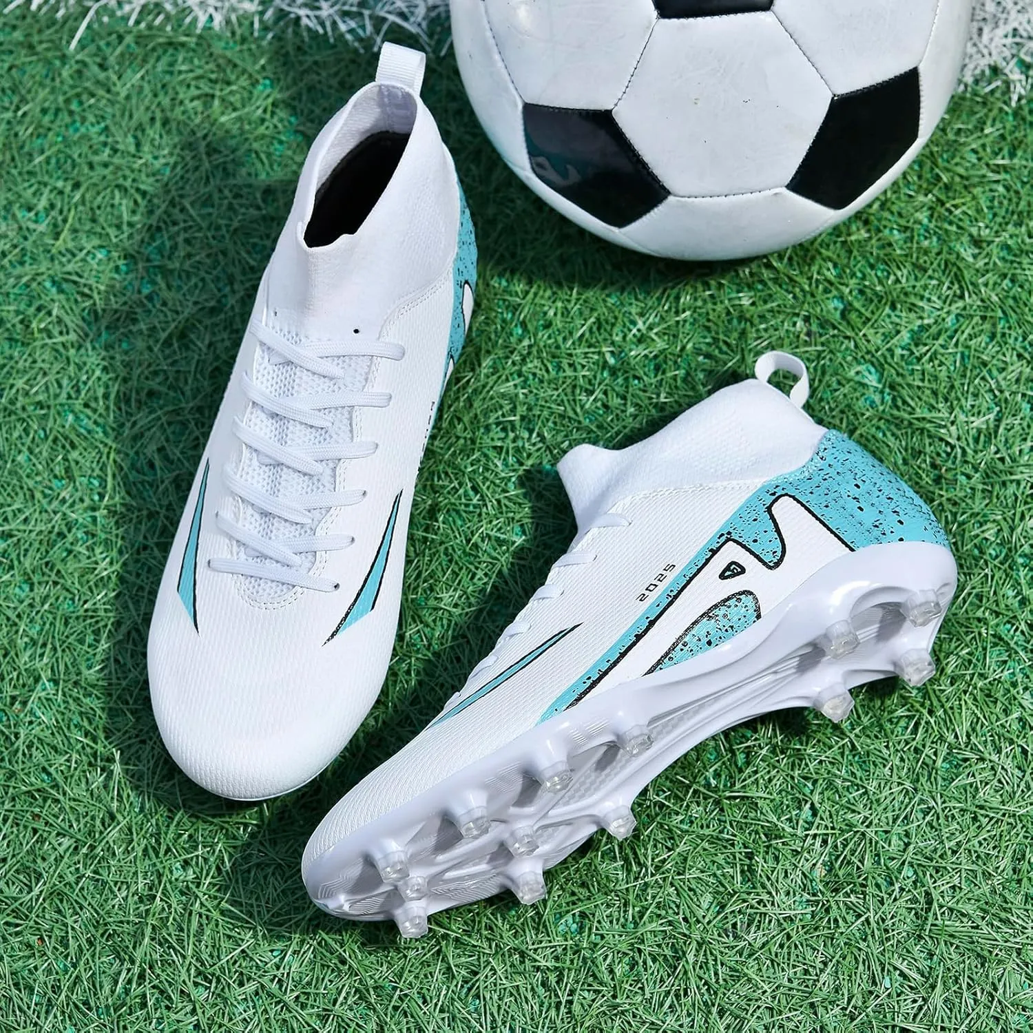 HHY Men's Soccer Shoes Football Cleats with Lace-Up High-Tops Non-Slip Spikes