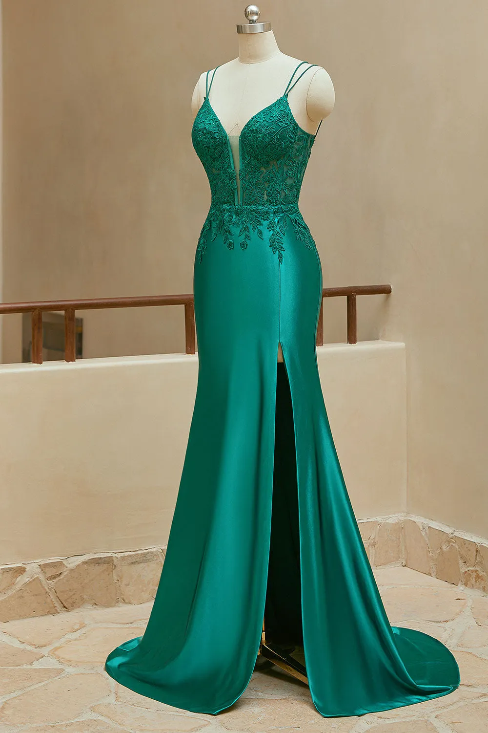 Luolandi Mermaid Spaghetti Straps Satin Slit Prom Dresses With Beaded Sexy Evening Dresses