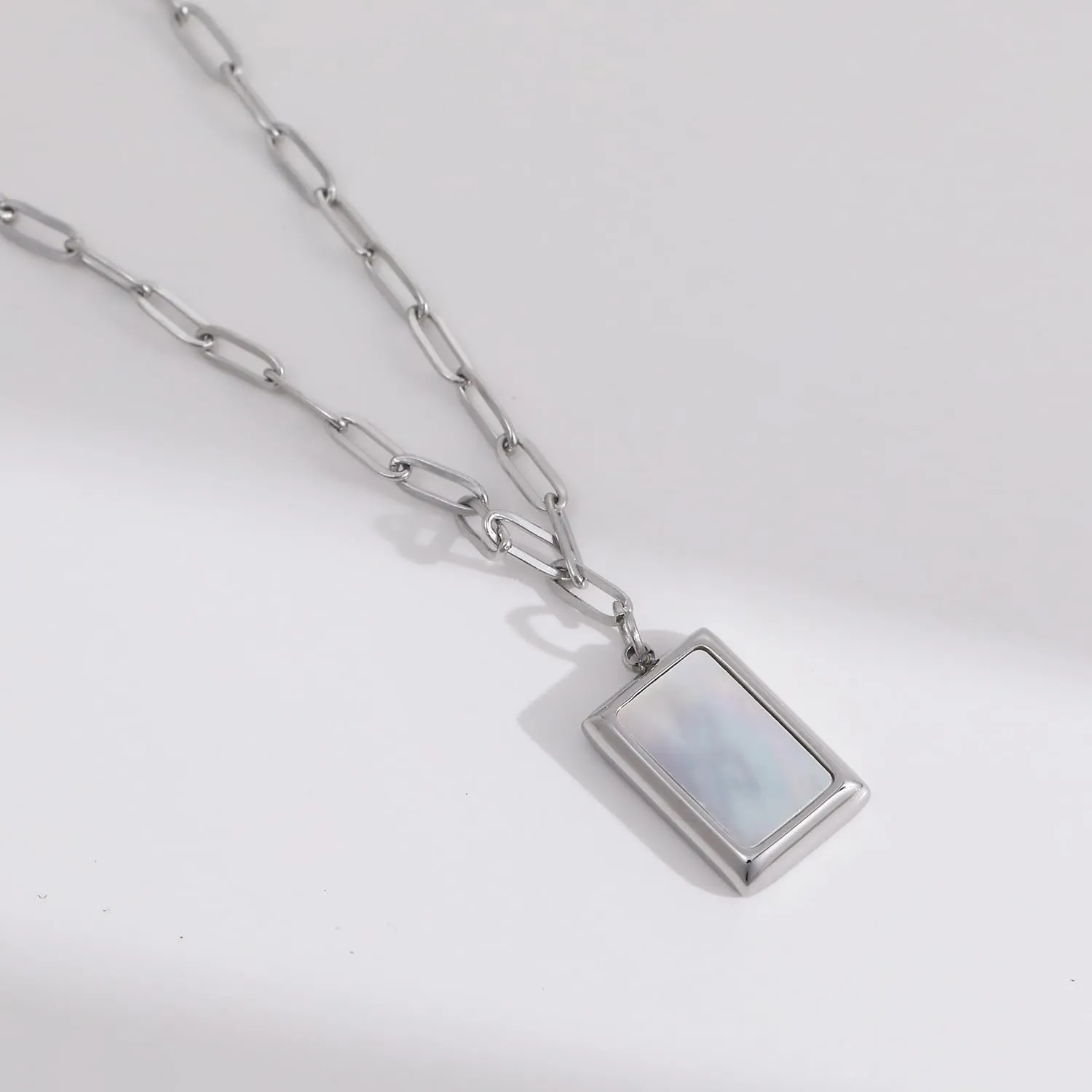 Necklaces 18K Gold-Plated Moonstone Pendant Necklace for Women, White Fritillaria - Trendy Jewelry with Mother of Pearl Charm - Dainty & Cute Necklaces for Women