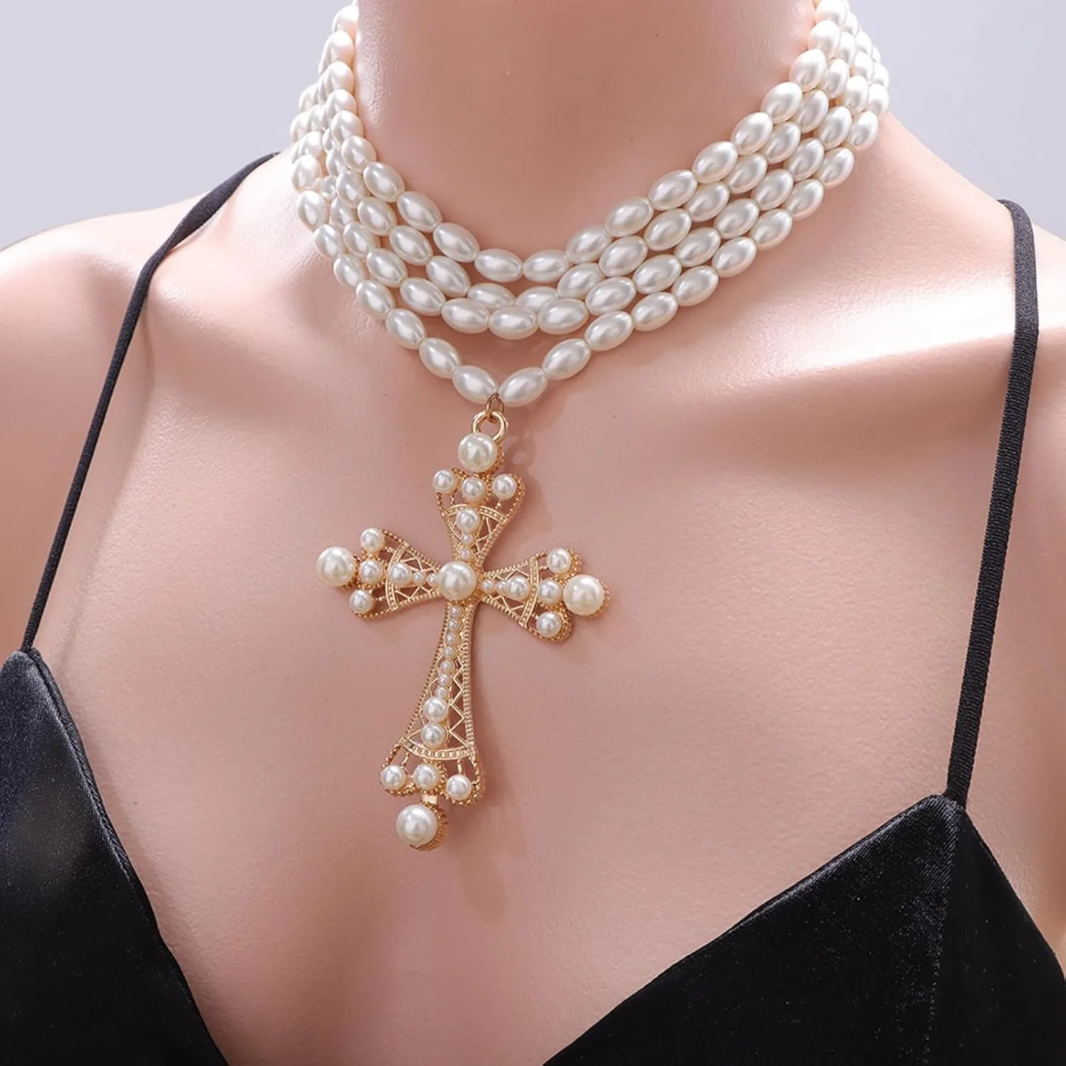 Pearl Cross Necklace for Women Gothic Layered Pearl Necklace Chunky Big Cross Necklaces Vintage Gothic Charm Necklaces Halloween Jewelry for Women