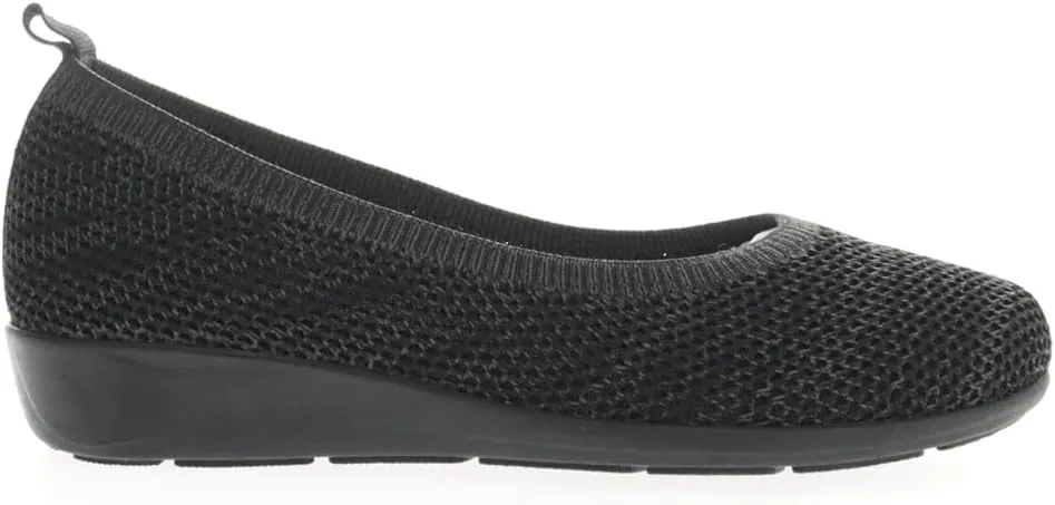 Propt Women's Yen Slip-On Shoe