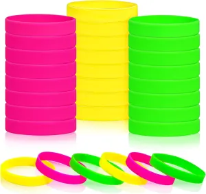 Ronglry 30pcs Neon Bracelets 80s Silicone Friendship Bracelet Bulk Colorful Silicone Wristbands Stretch Neon Bracelets for Glow Party Halloween Costume Accessories 80s Jewelry for Women Men