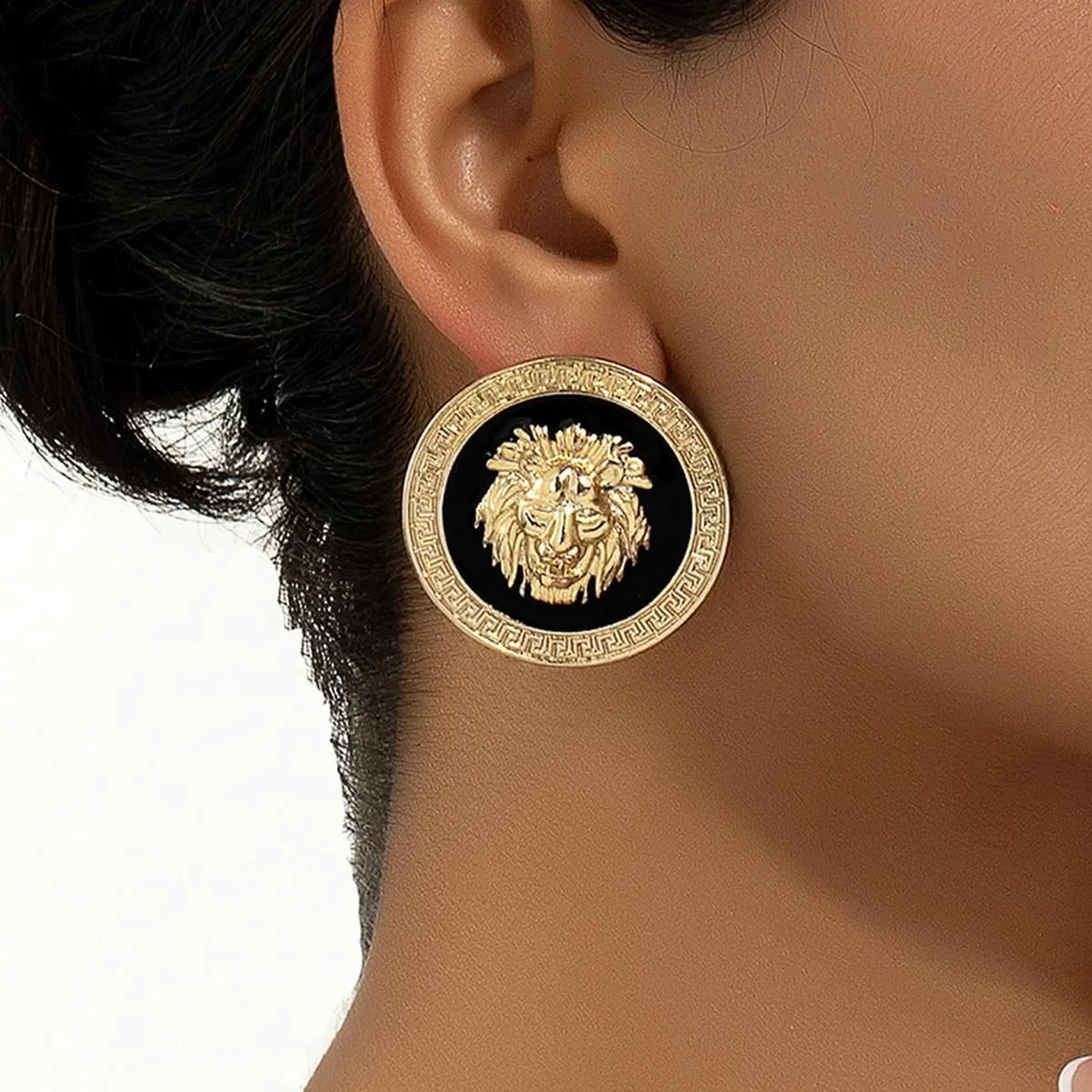 Statement Black Gold Lion Head Carved Ear Stud Earrings,Animal Theme Disc Round Circle Earrings,Luxury Large Fashion Vintage Unique Jewelry for Women