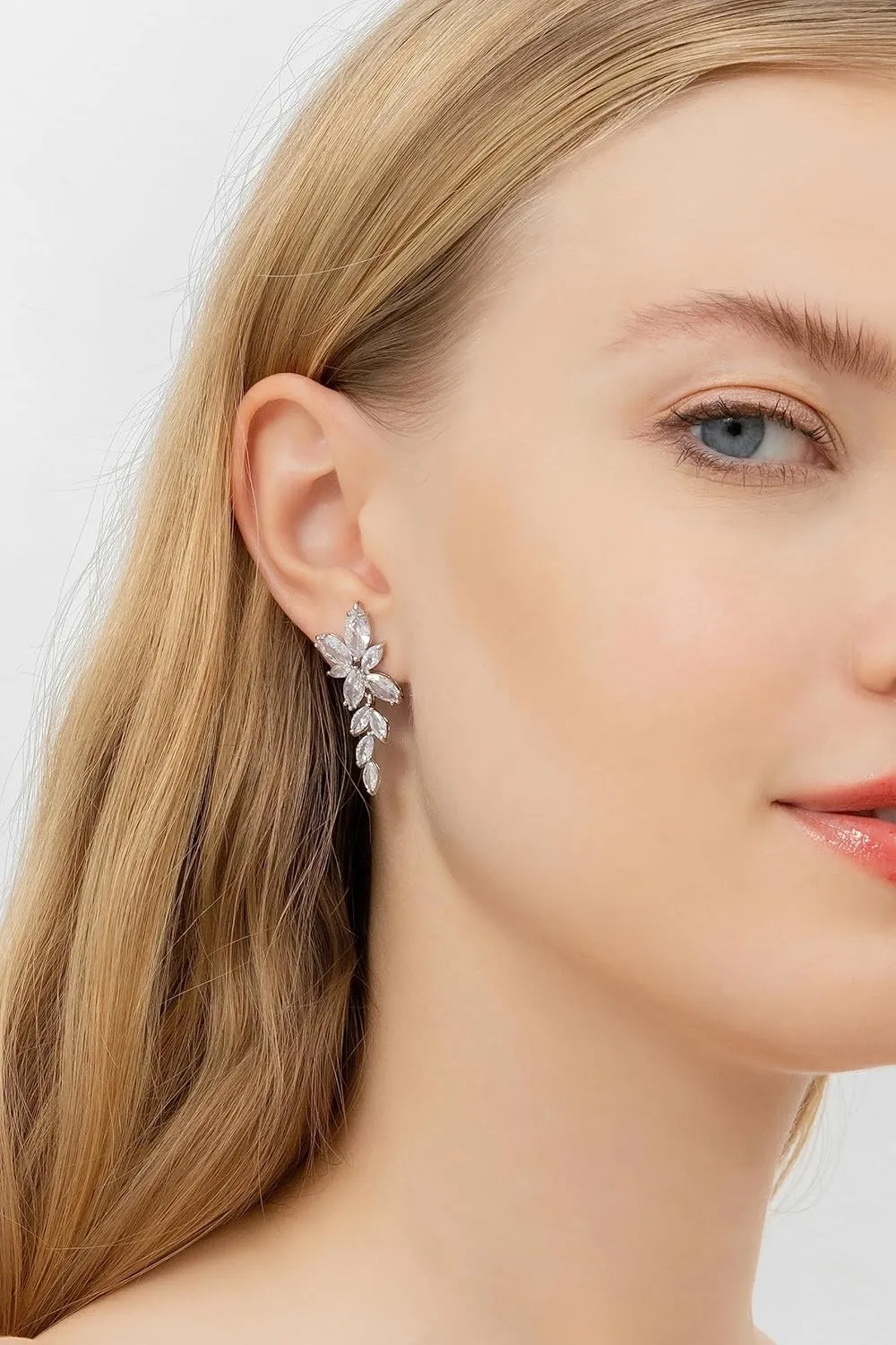 Wedding Earrings Elegant Dangle Drop CZ Marquise Cubic Zirconia AAAAA 18K Gold Plated Rhinestone Luxurious for Brides Bridal Wedding Women Precious Crystal