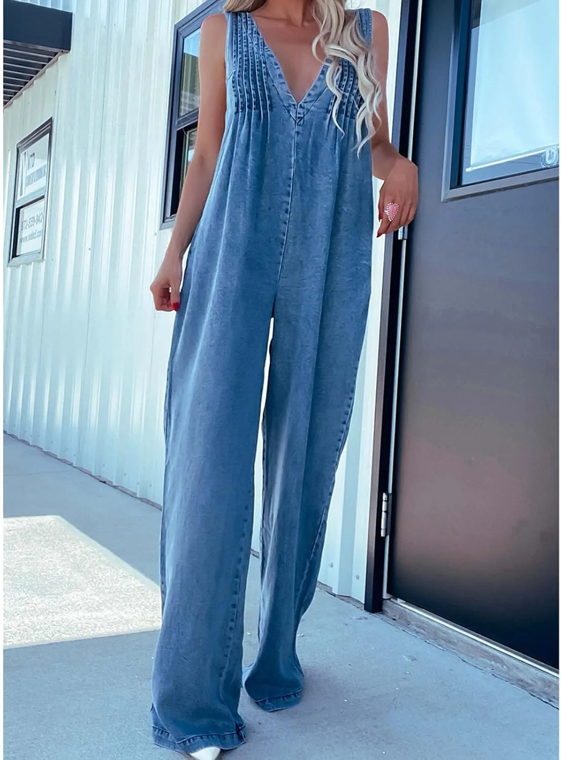 Women Denim Jumpsuits V Neck Sleeveless Smocked Adjustable Strap Wide Leg Jean Romper Overalls