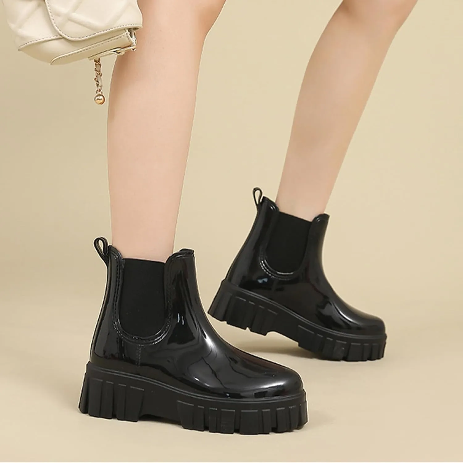 Women's Short Rain Boots Outdoor Non-Slip Work Boots Garden Boots Comfortable Lightweight Waterproof Rain Boots (Black,8)