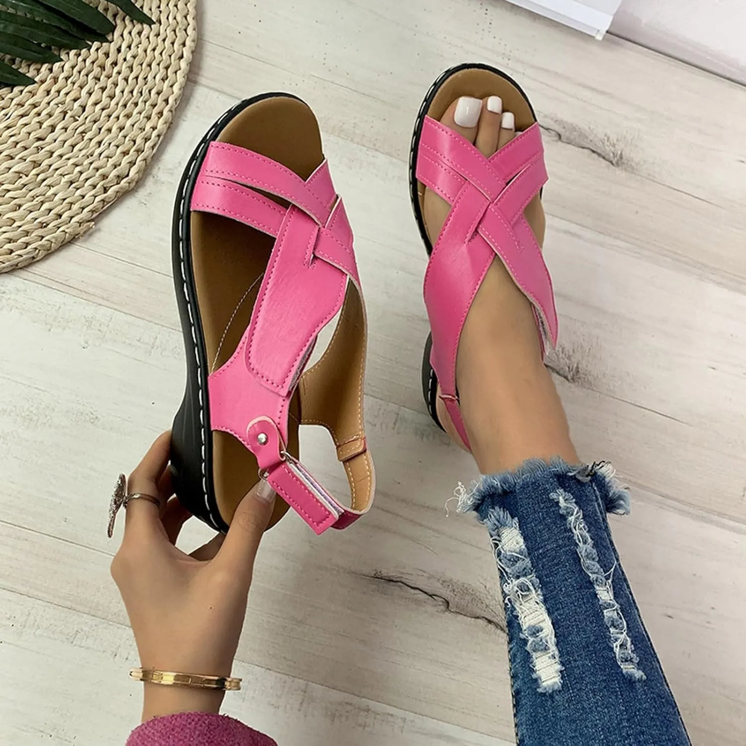 ZSpzx Women's Orthopedic Arch Support Sandals Comfortable for Women Foot Plantar Fasciitis Bunion Slide Open Toe Crisscross Straps Slip On Dressy Summer Adjustable Walking Casual Orthotic Beach Shoes